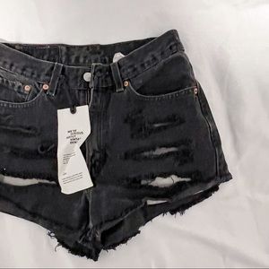 levi denim shorts W25/26